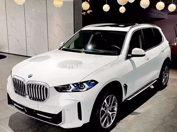 BMW X5 xDrive40i xLine 2024 Trắng