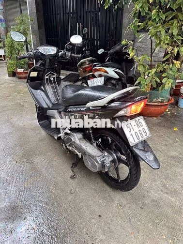 Yamaha Nouvo Đen Zin chưa bung đầu