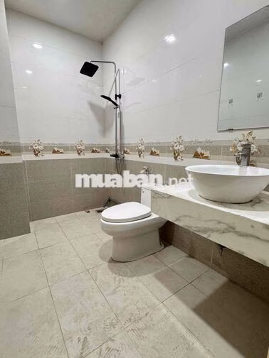 CHO THUÊ NGUYÊN TẦNG 1 - 2PN - 1 BẾP - 1WC