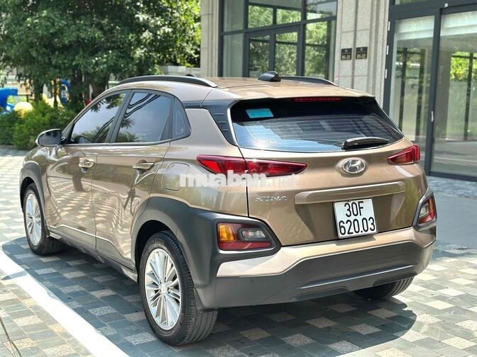 BÁN KONA 2.0 TIÊU CHUẨN ĐI HƠN 8 VẠN KM ***