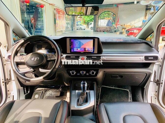 Hyundai Stargazer X 2024 Trắng Nhám 7 chỗ