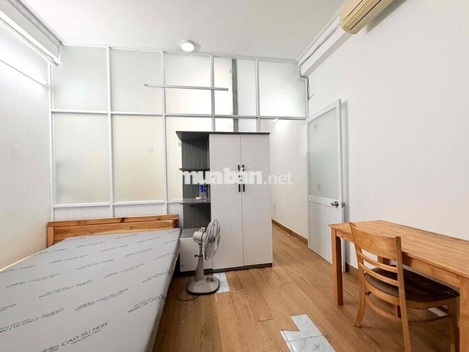 CHO THUÊ PHÒNG TRỌ 2PN 1WC - MẶT TIỀN LTK Q10 - FULL NT- ĐANG SƠN SỬA