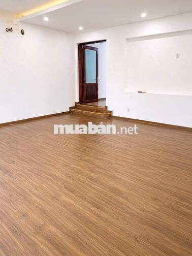 BIỆT THỰ VEN SÔNG - HIỆP BÌNH CHÁNH - 1 HẦM 3 LẦU - 5PN
