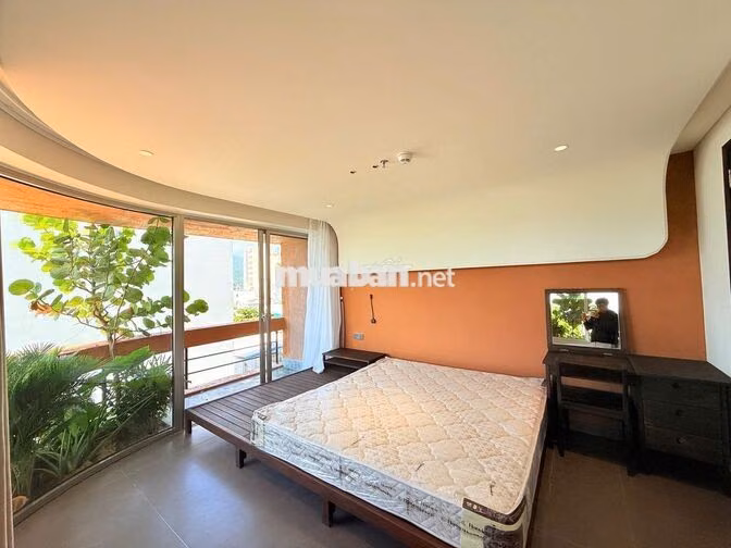 Đường Phạm Vấn, Sơn Trà – đi bộ ra biển 🏖️  ✨ Tòa nhà mới 100%
