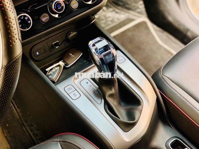 Hyundai Stargazer X 2024 Trắng Nhám 7 chỗ