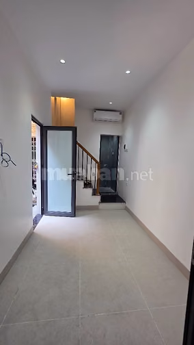 Bán nhà riêng số 94 ngõ thịnh hào 3, Tôn Đức Thắng,gần Văn Mi