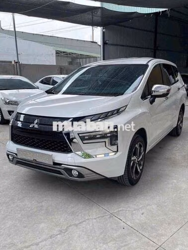 Mitsubishi Xpander Premium 2025 Trắng 7 chỗ