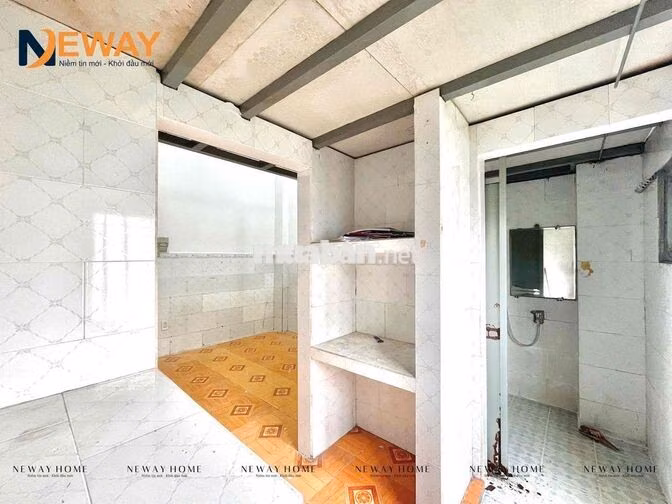 DUPLEX MỚI XÂY - THANG MÁY - MÁY LẠNH - ĐI BỘ QUA VĂN HIẾN