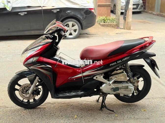 Honda Air Blade Đỏ đen Thể thao Nguyên bản