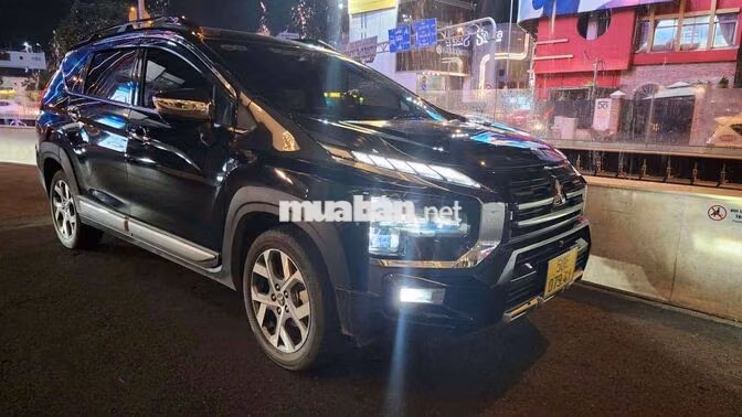 Mitsubishi Xpander Cross 2023 Đen