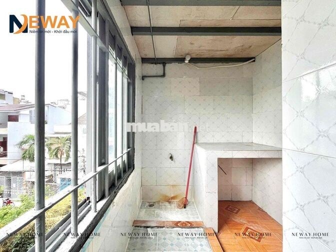 DUPLEX MỚI XÂY - THANG MÁY - MÁY LẠNH - ĐI BỘ QUA VĂN HIẾN