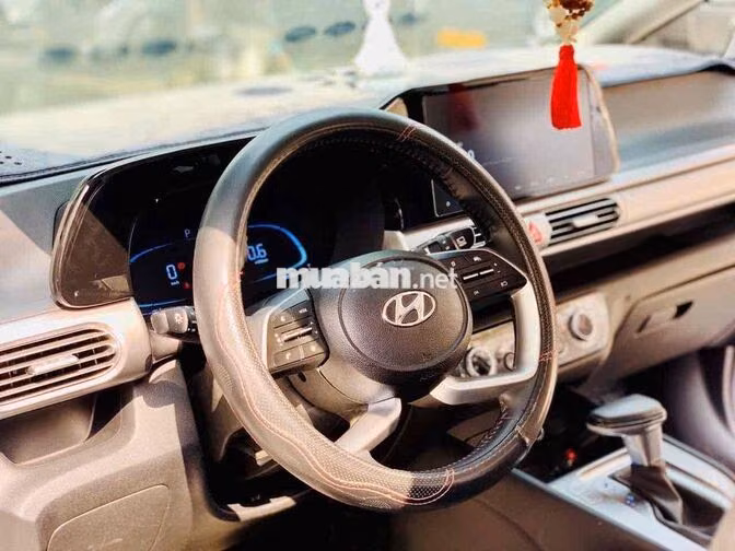 Hyundai Stargazer X 7 chỗ Trắng