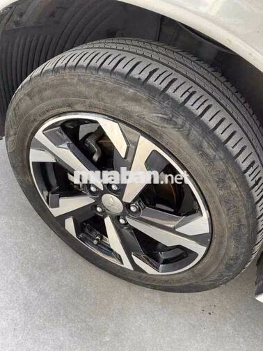 Mitsubishi Xpander Premium 2025 Trắng 7 chỗ