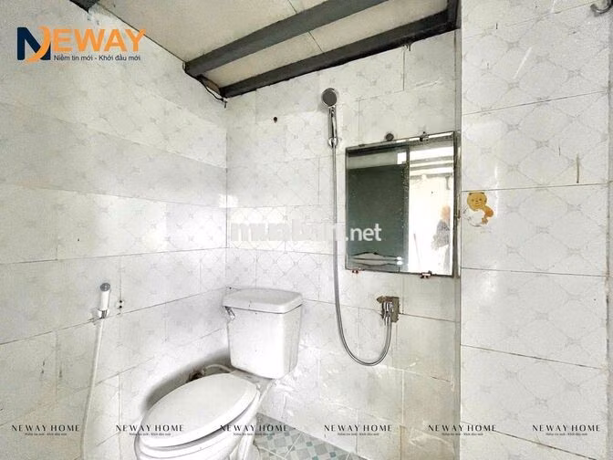 DUPLEX MỚI XÂY - THANG MÁY - MÁY LẠNH - ĐI BỘ QUA VĂN HIẾN