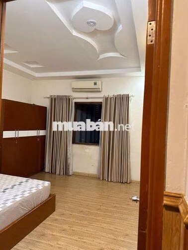 Cho thuê phòng tầng 1 view Kênh Nhiêu Lộc – Vũ Huy Tấn, Bình Thạnh