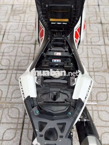 Yamaha Exciter 155 2022 Trắng đỏ mâm vàng