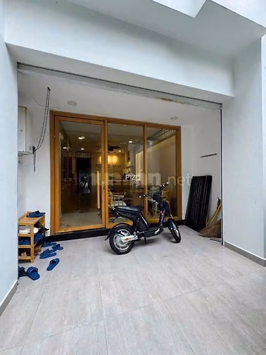 Nhà Hẻm V.I.P khu dân trí cao Đặng Dung, Q1 tìm chủ mới. Giá 4Tỷ130 TL