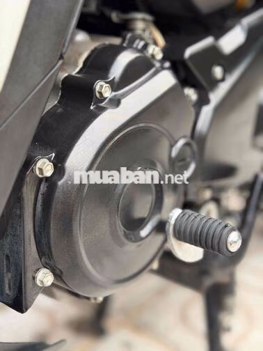 Yamaha Exciter 155 2022 Trắng đỏ mâm vàng