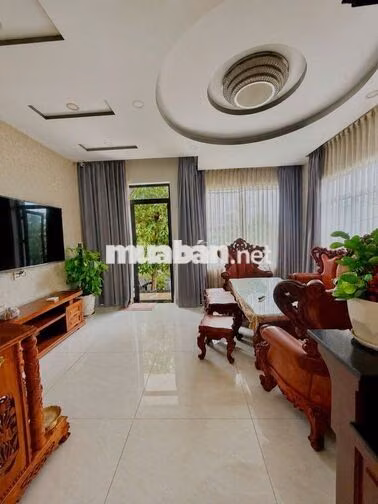 MT LÊ VĂN LƯƠNG-PHƯỚC KIỂN 5.7M x20M, NỘI THẤT CAO CẤP 11,5 TỶ