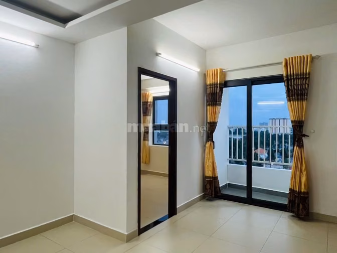 Căn 3p ngủ- Carillon 2, Trịnh Đình Thảo giá 10tr/tháng
