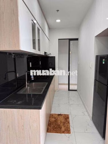 Cho Thuê Charm city Ngay vincom dĩ an 2PN 2WC giá 8,5triệu full nội th
