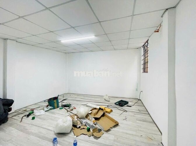 CĂN GÓC 2 MẶT HẺM – NHÀ MỚI TINH – GẦN CVPM QUANG TRUNG