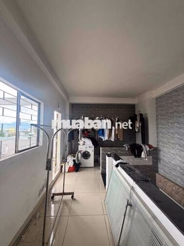 Cho thuê nhà 4 Tầng đường Lê Thị Xuyến Thanh Khê