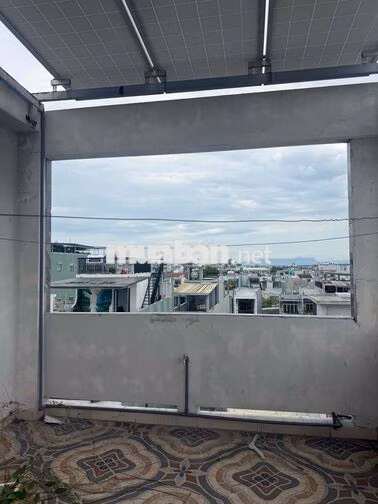 Cho thuê nhà 4 Tầng đường Lê Thị Xuyến Thanh Khê