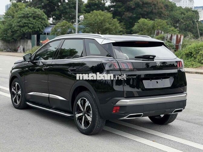 Peugeot 3008 Premium 2025 Đen 3.500 km