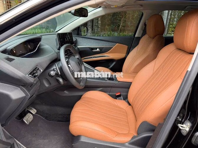 Peugeot 3008 Premium 2025 Đen 3.500 km