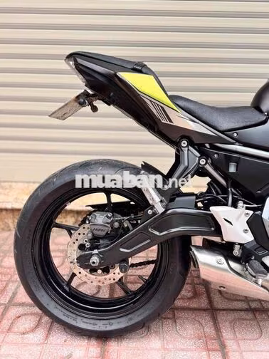 Kawasaki Z650 2019 Đen bs29- xe nguyên bản đẹp mơi