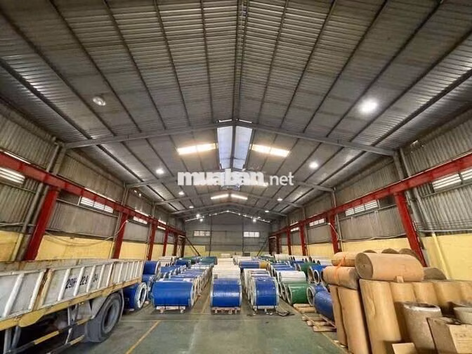 xưởng 1.010m² giá thuê 70 triệu lê minh xuân Bình Chánh