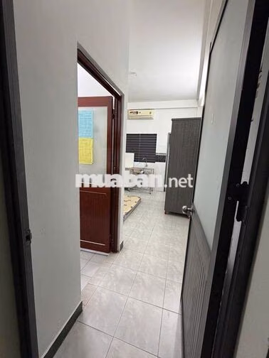 Phòng XVNT gần cầu Thị Nghè, full nội thất, ngay tầng trệt