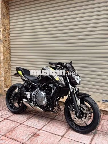 Kawasaki Z650 2019 Đen bs29- xe nguyên bản đẹp mơi