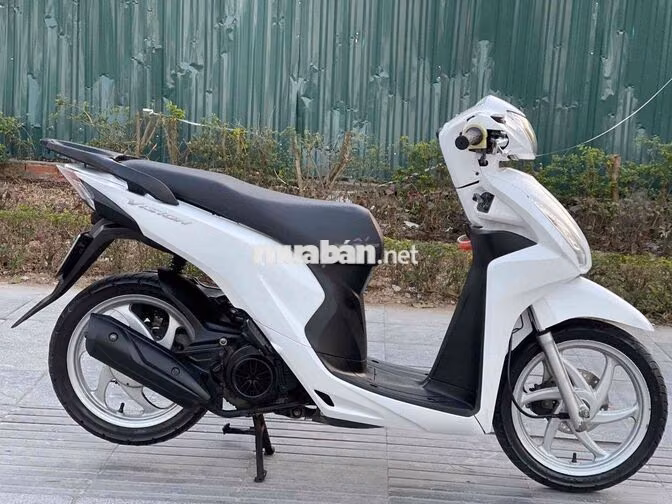 Honda Vision Trắng dky 2018 mới 99%