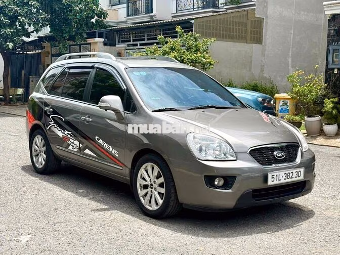 Kia Carens 7 chỗ Số tự động Xám