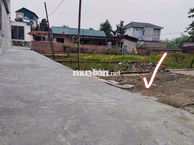 Chủ ngộp cần bán gấp lô 92m full thổ cư tại Hà Nội giá chỉ hơn tỷ tí