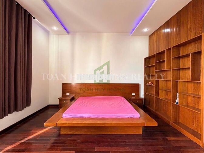 NHÀ HÒA CƯỜNG ĐÀ NẴNG – GẦN NÚI THÀNH, CẦU RỒNG | 100M² | 3 TẦNG