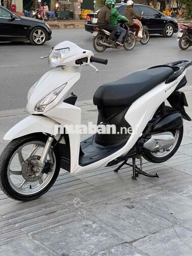 Honda Vision Trắng dky 2018 mới 99%