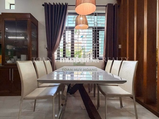 NHÀ HÒA CƯỜNG ĐÀ NẴNG – GẦN NÚI THÀNH, CẦU RỒNG | 100M² | 3 TẦNG