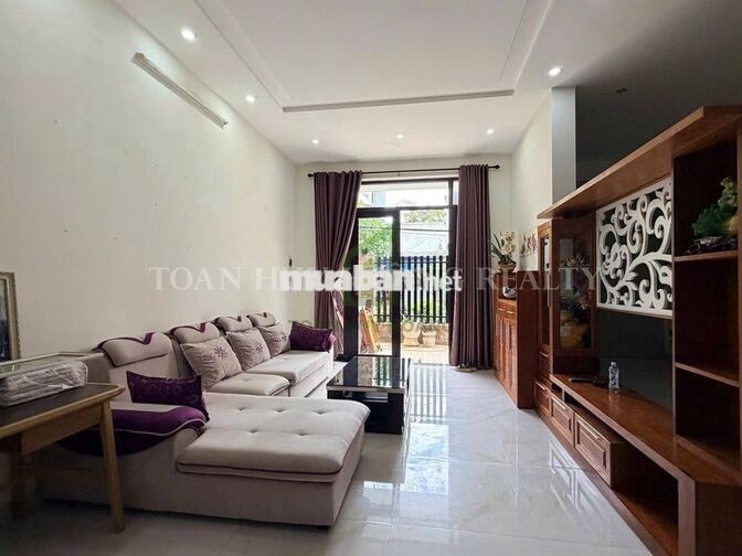 NHÀ HÒA CƯỜNG ĐÀ NẴNG – GẦN NÚI THÀNH, CẦU RỒNG | 100M² | 3 TẦNG