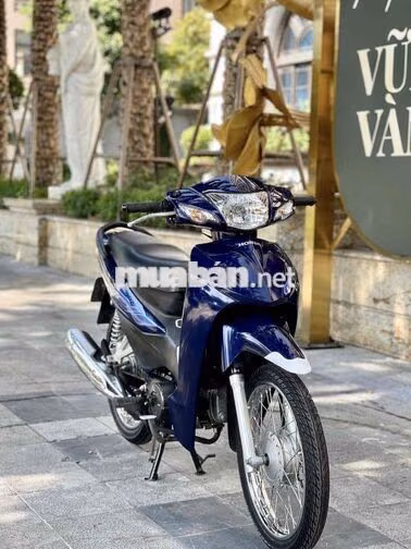 Honda Wave a màu xanh tím nguyên bản !