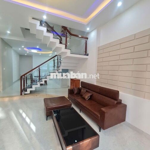 Nhà Nguyên Căn Gần Đường 2/9 | Rộng Rãi Thoáng Mát