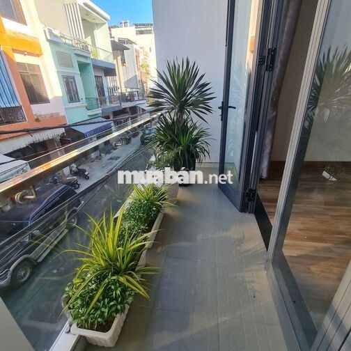 Nhà Nguyên Căn Gần Đường 2/9 | Rộng Rãi Thoáng Mát