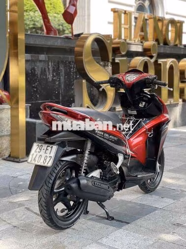 Honda Airblde màu đỏ đen sport nguyên bản!