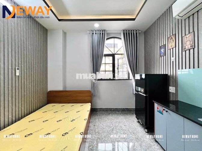 PHÒNG FULL NỘI THẤT CỬA SỔ TRỜI CÁCH TRƯỜNG VĂN HIẾN 10P