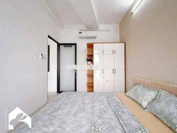 🔥 Cho Thuê 2PN Giáp Q1 - Phan Xích Long - Trường Sa