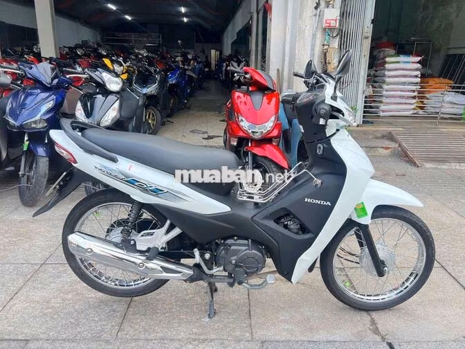 Honda Wave A 2024 Trắng Mới 99%
