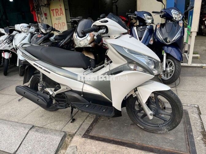 Honda Air Blade 2012 Trắng Đã sử dụng