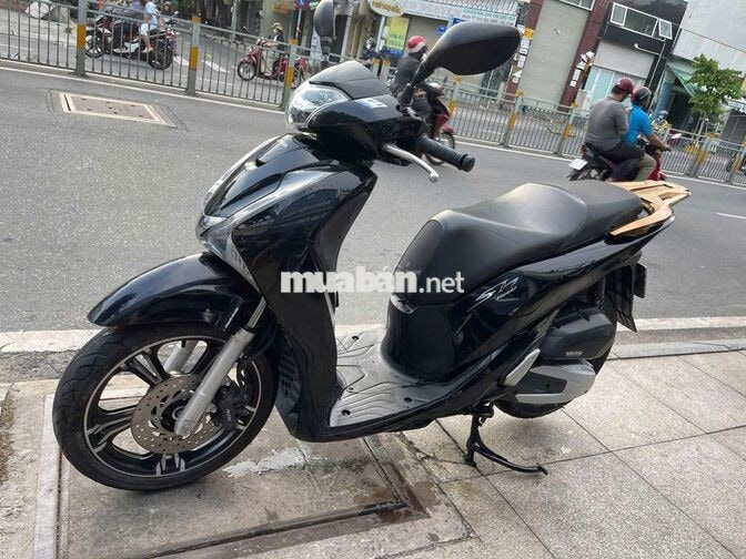 Honda SH 150 2018 Đen Đã sử dụng